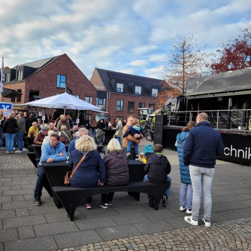 PHOTO-2025-10-19-19-10-24